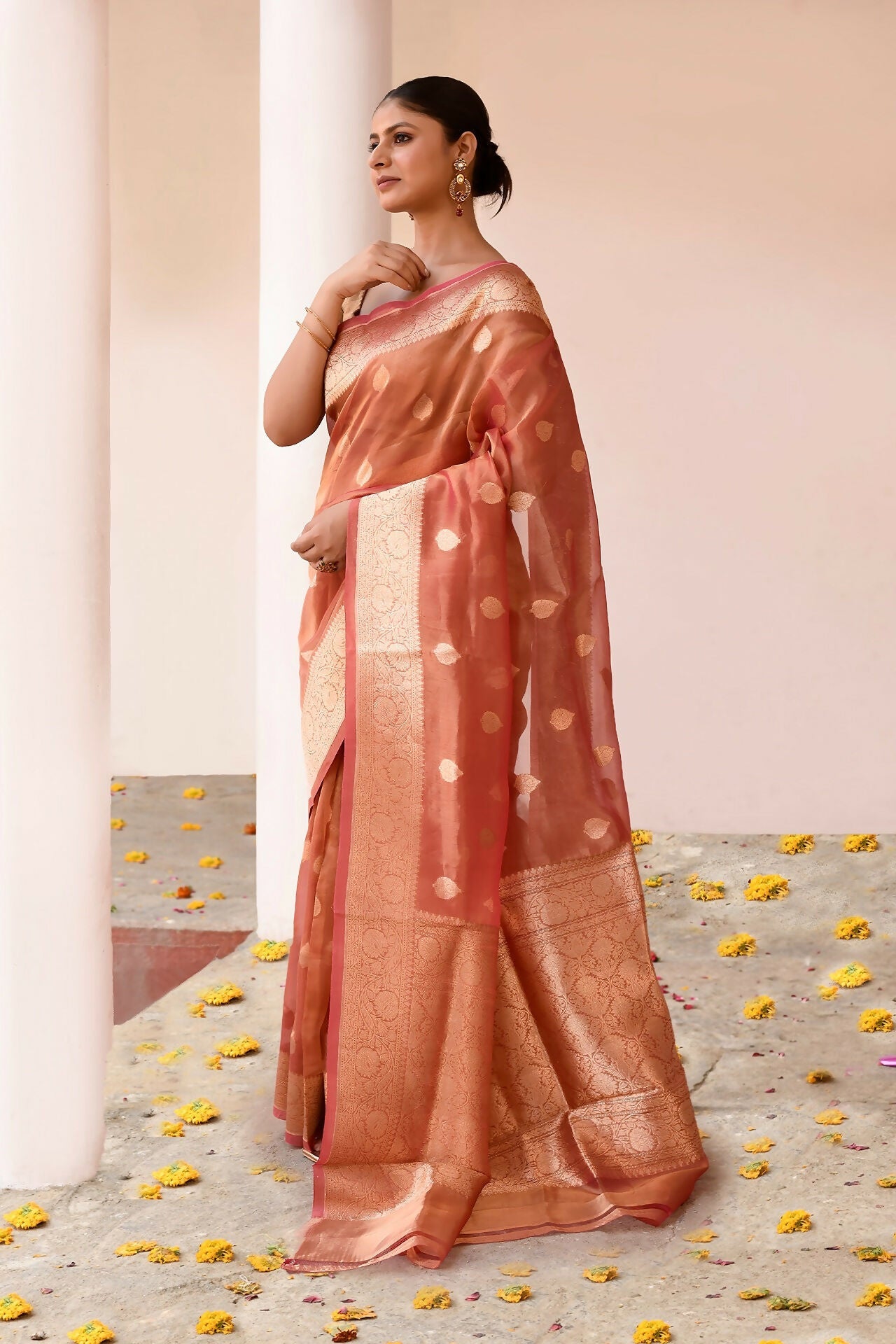 Joban Fashion Rose Gold Banarasi Tissue Pure Handloom Banarasi Silk Saree | Swadesiicart
