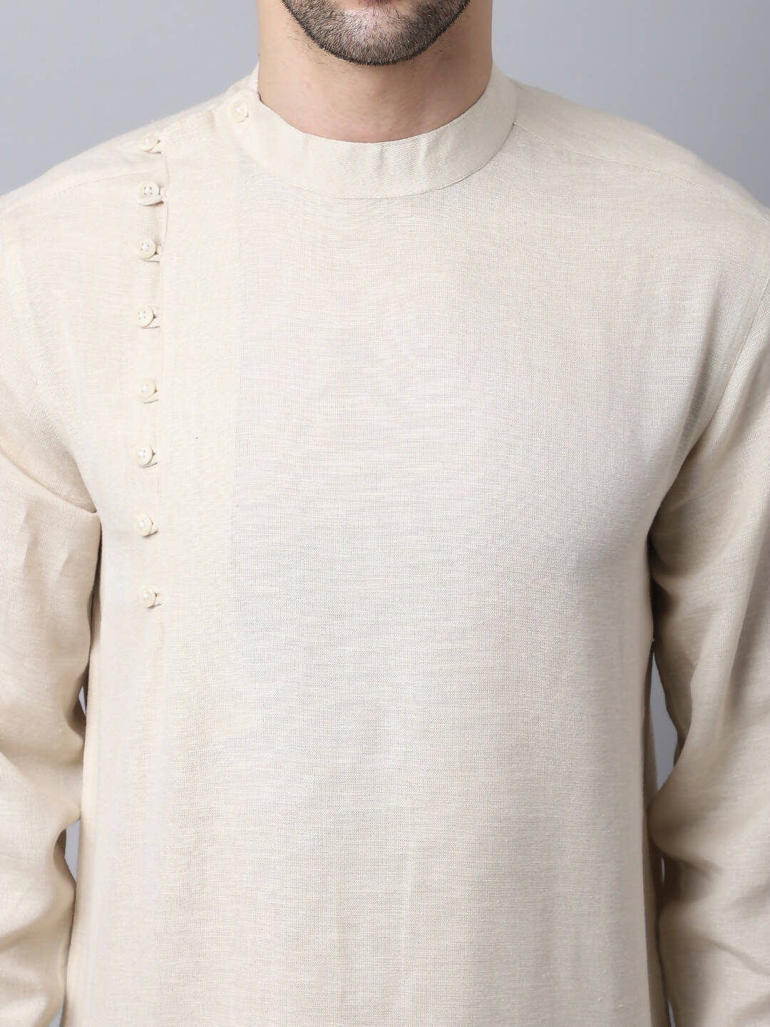 Even Apparels Cream Pure Cotton Men's Kurta With Side Placket | Swadesiicart