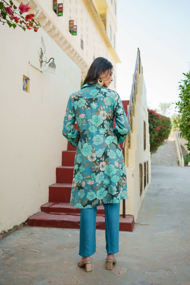Vaasva Women Teal Muslin Tucks Kurta & Pant Set | Swadesiicart