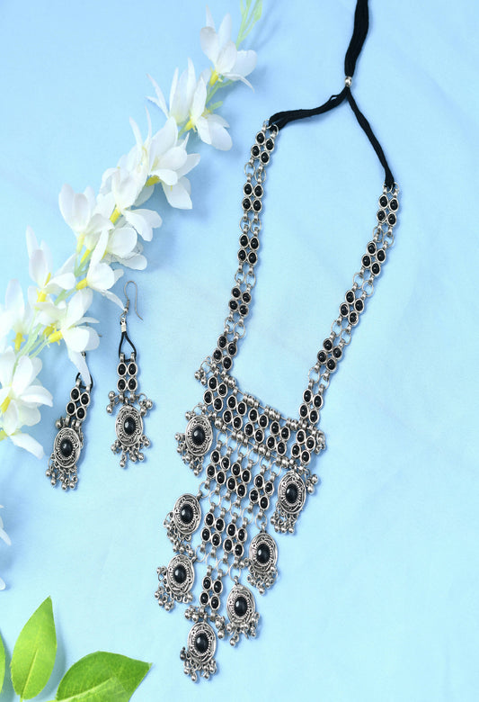 Mominos Fashion Johar Kamal Oxidised Silver-Plated Brass Finish Black Kundan Afghani Long Necklace For Women | Swadesiicart
