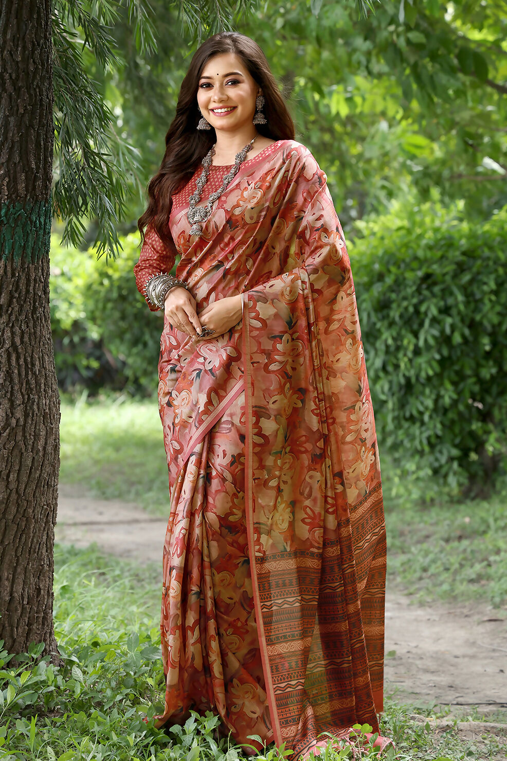 Vishnu Weaves Women's Red Cotton Silk Woven Saree with Blouse - Swadesiicart