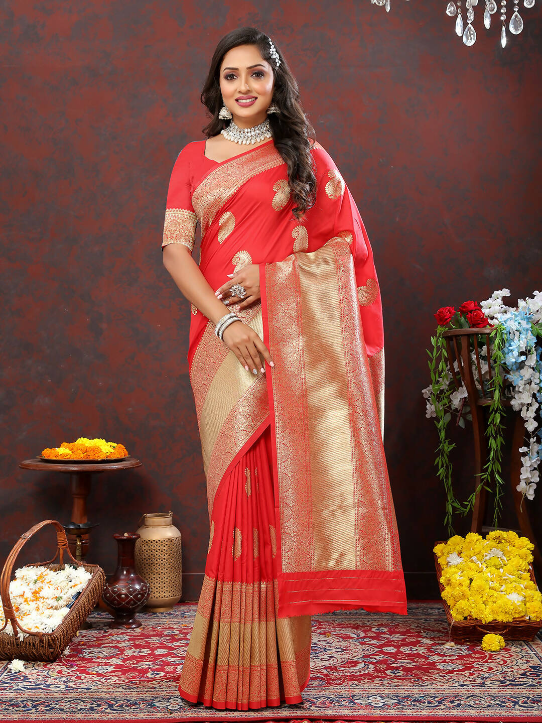 Lorenvalley Fashion Red Soft Silk Woven Design Gold Zari Weaving Saree - Swadesiicart