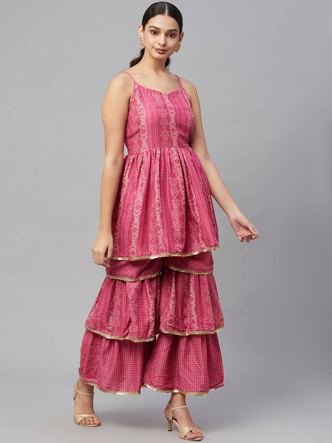 Myshka Pink Printed Sleeveless V Kurti Sharara Set | Swadesiicart