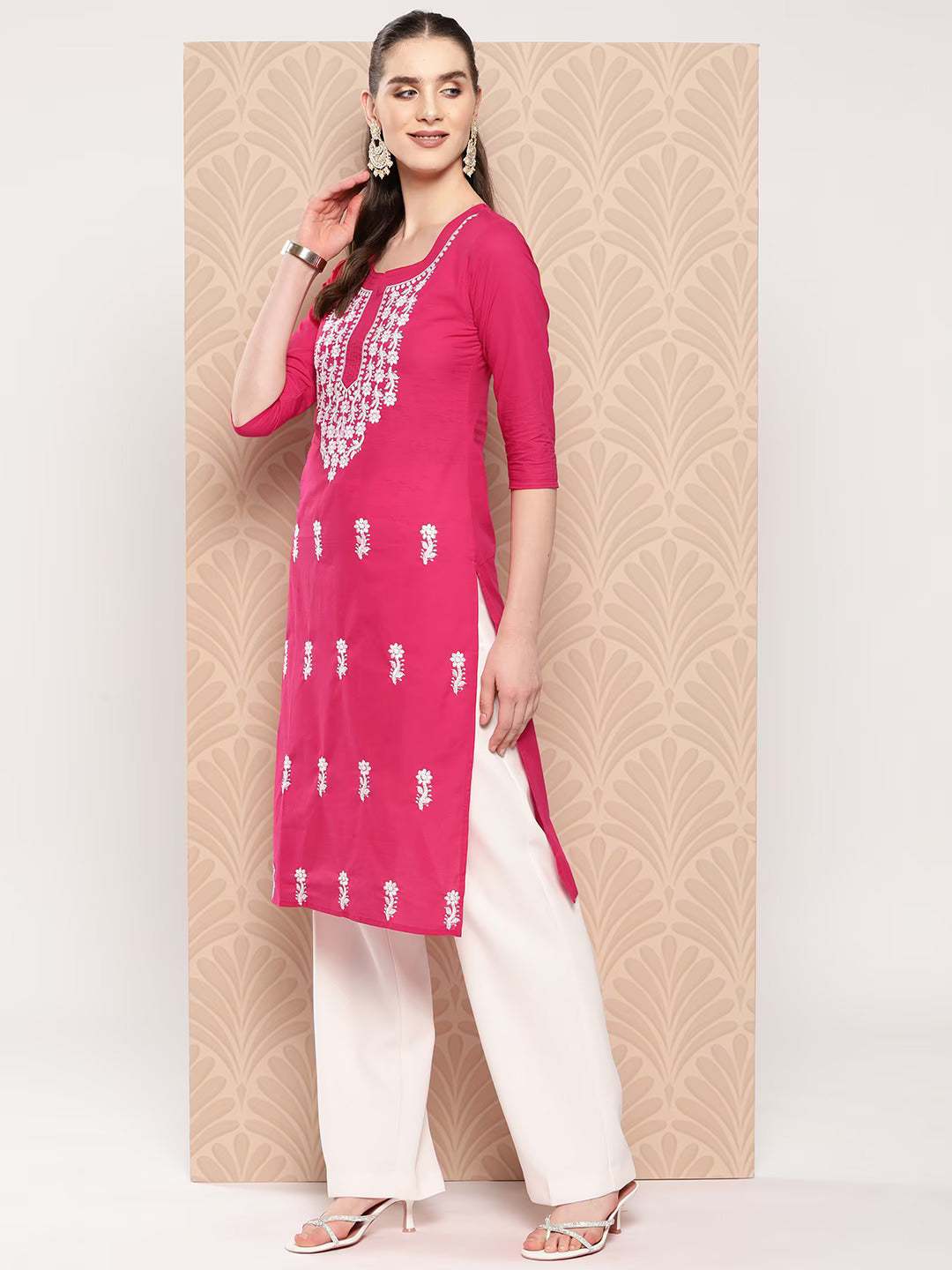 Yufta Hot Pink Floral Embroidered Pure Cotton Kurta - Swadesiicart
