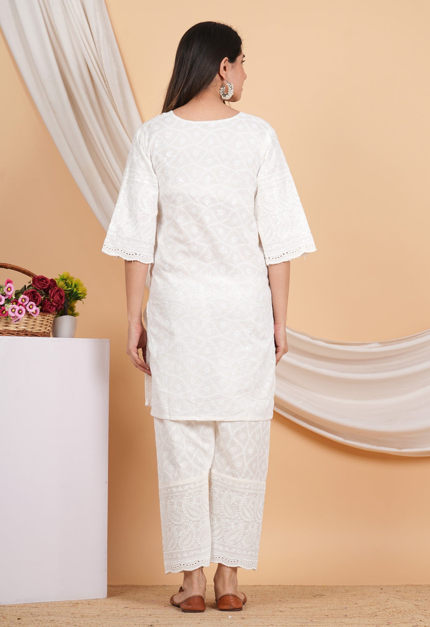 House of RP Women Off-White Cotton Chicken Embroidered Kurta & Pant Set | Swadesiicart