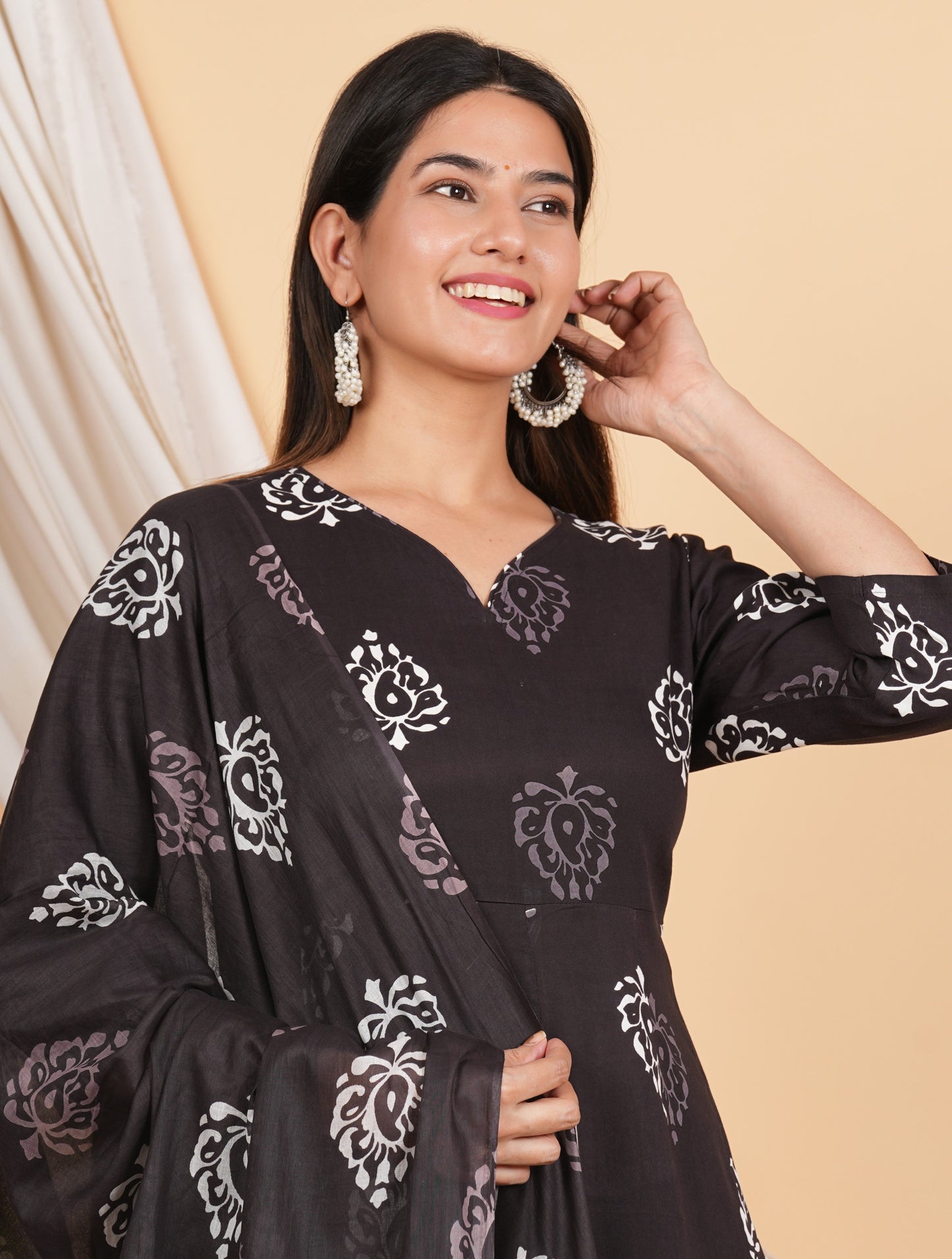 House of RP Wine Rayon Floral Print Kurta, Palazzo & Dupatta Set | Swadesiicart