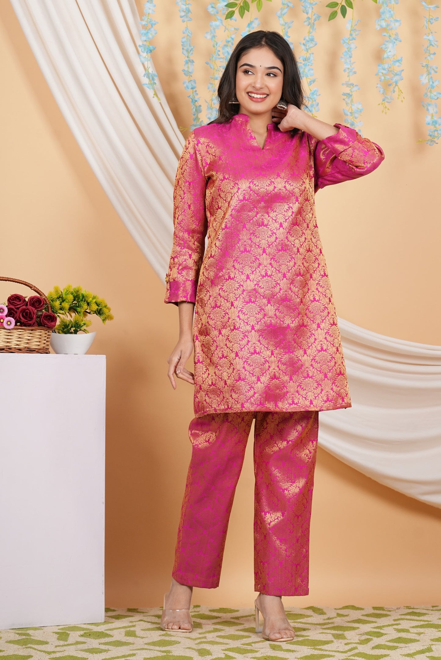 House of RP Women Fuchsia Emblished Jacquard Kurta & Pant Set | Swadesiicart