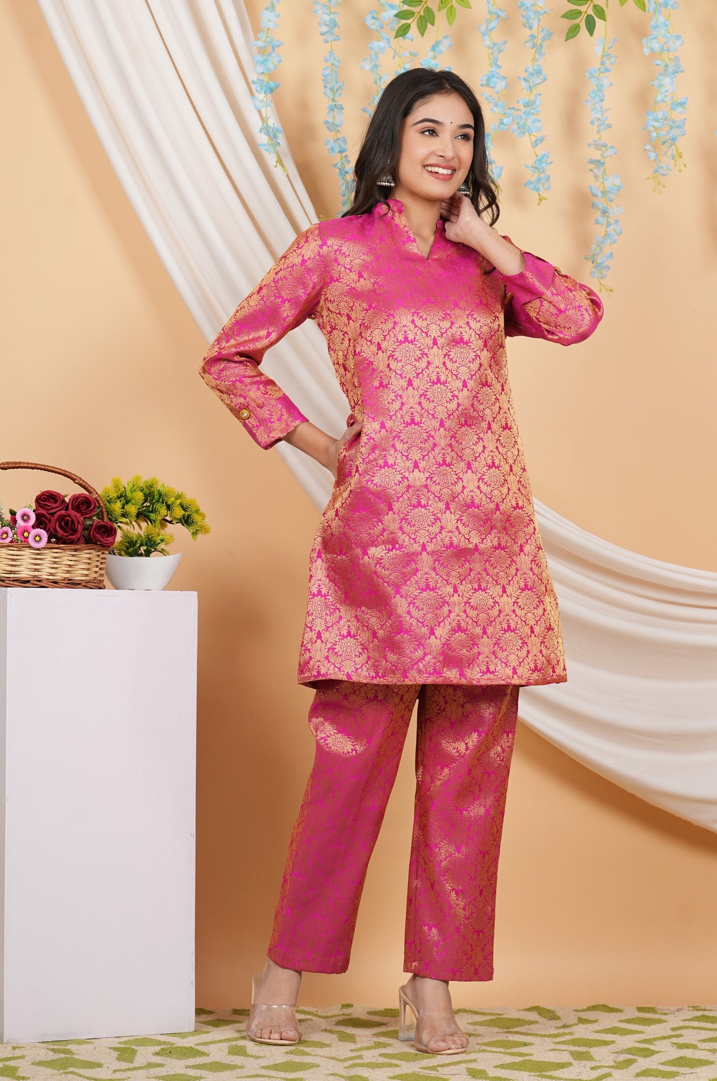 House of RP Women Fuchsia Emblished Jacquard Kurta & Pant Set | Swadesiicart