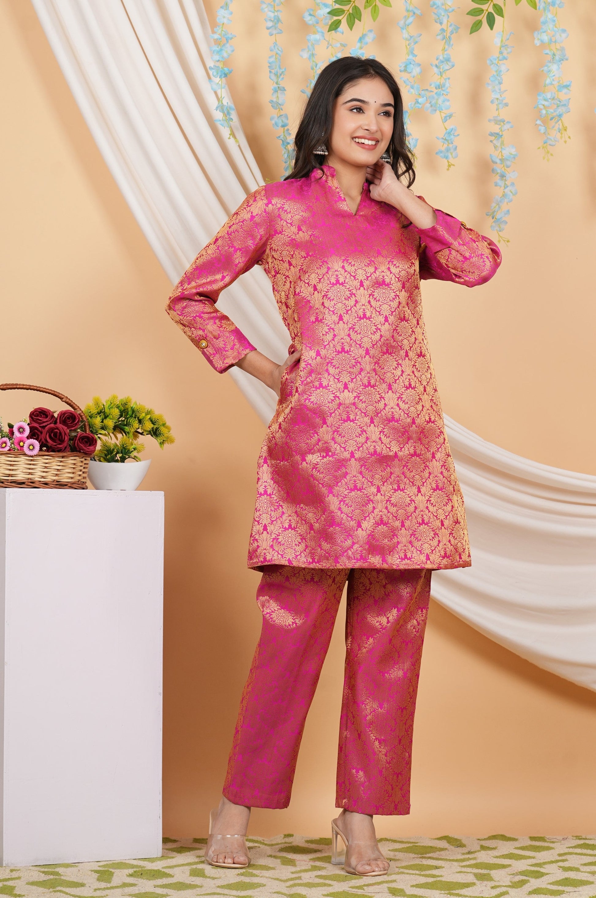 House of RP Women Fuchsia Emblished Jacquard Kurta & Pant Set | Swadesiicart