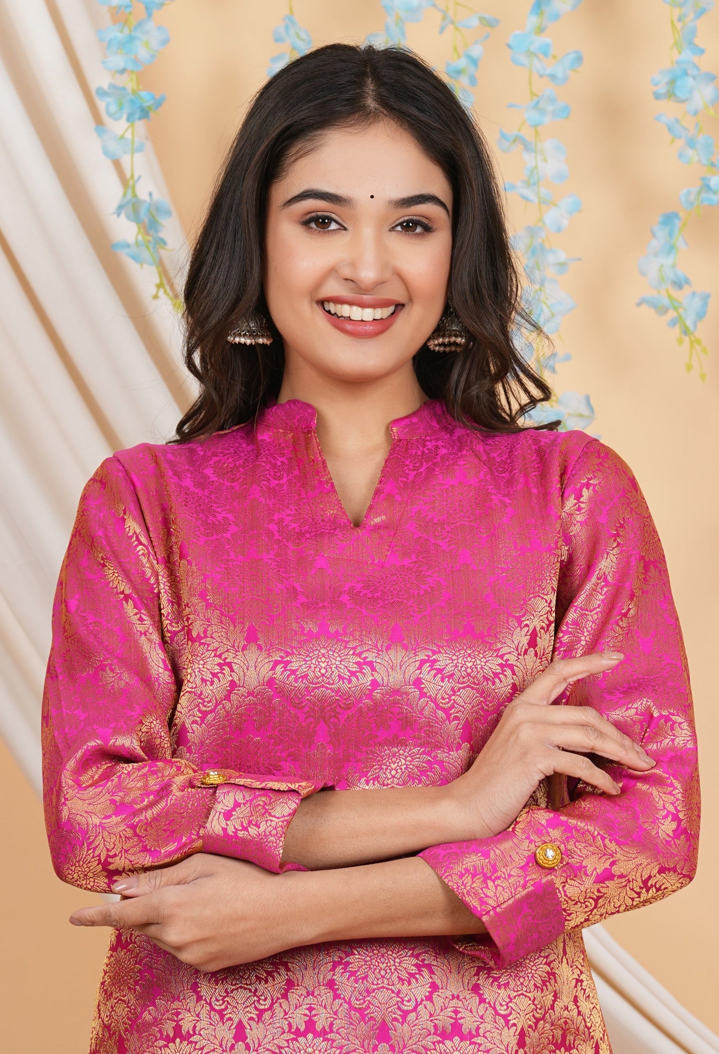 House of RP Women Fuchsia Emblished Jacquard Kurta & Pant Set | Swadesiicart