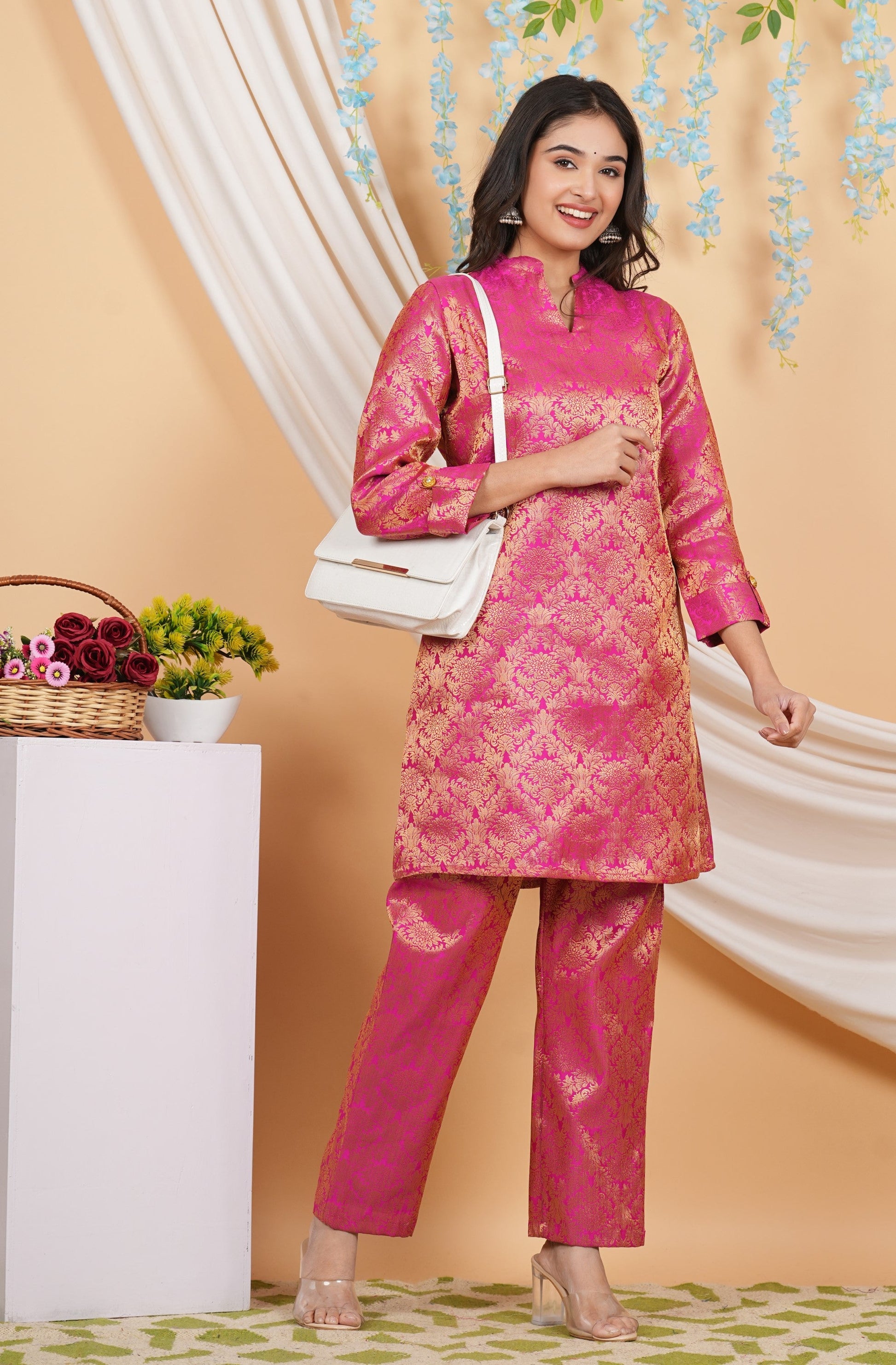 House of RP Women Fuchsia Emblished Jacquard Kurta & Pant Set | Swadesiicart