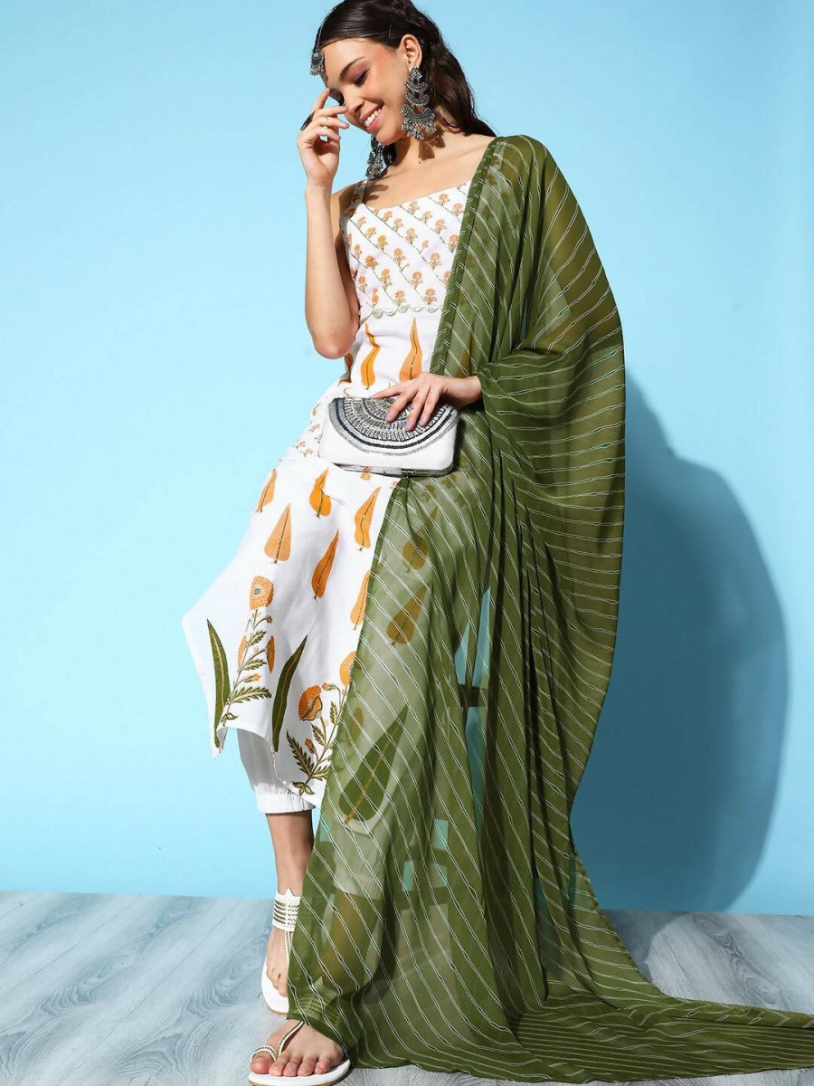 Ahalyaa Women's White Colour Pure Cotton Pigment Printed Kurta Pant Set With Dupatta | Swadesiicart