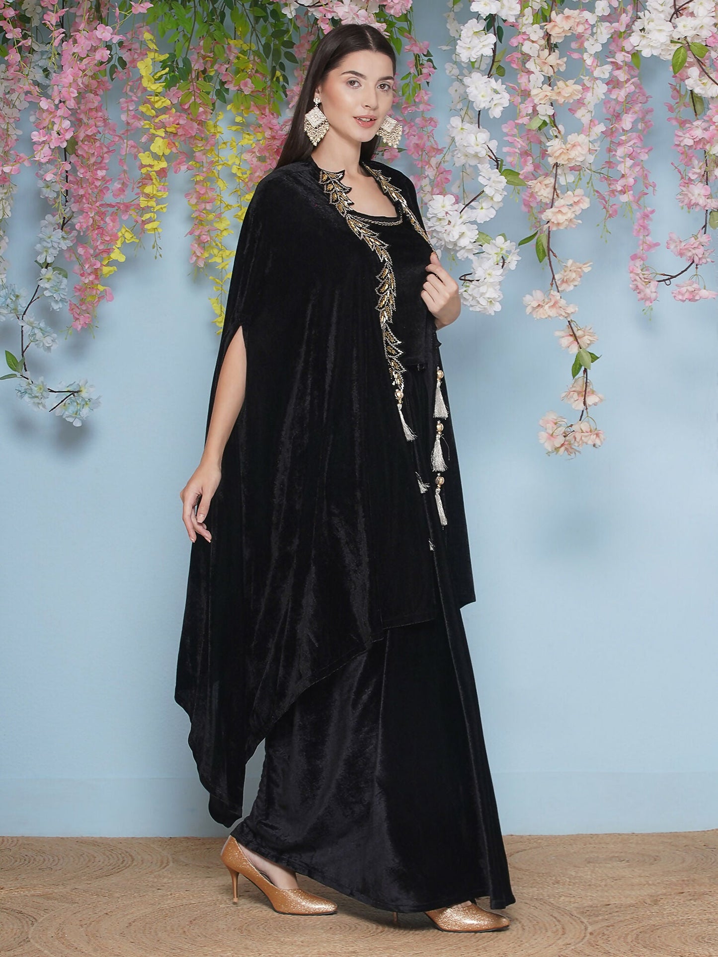 Joban Fashion Black Hand Embellished Cape with Inner and Skirt - Swadesiicart