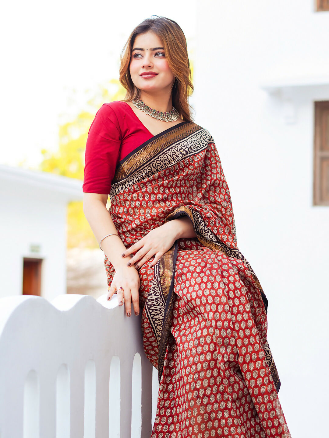 Zibaa Hand-Blocked Pure Maheshwari Silk Red Saree - Small Motifs | Swadesiicart