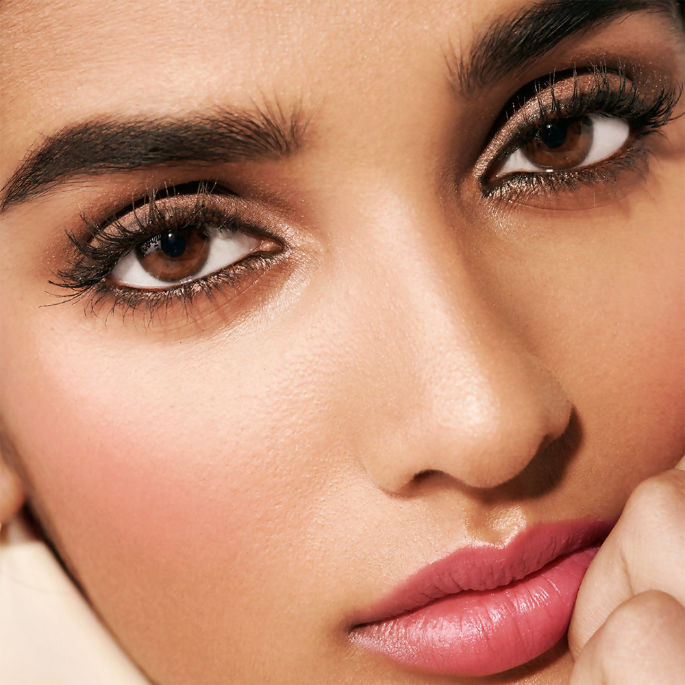 Bobbi Brown Eyeshadow Palette - Smokey Nudes | Swadesiicart