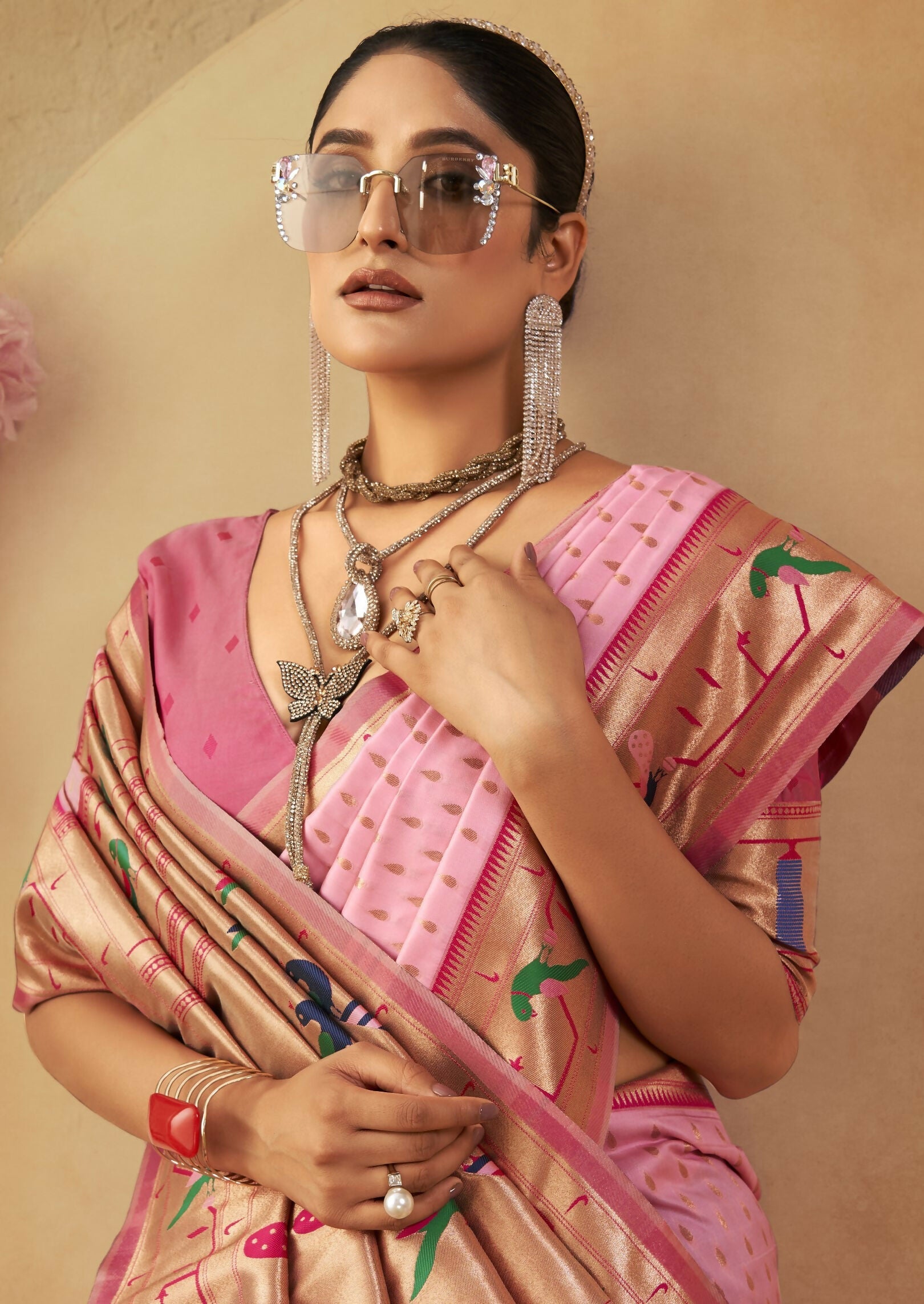 Vishnu Weaves Women's Baby-Pink Paithani Silk Saree with Blouse - Swadesiicart