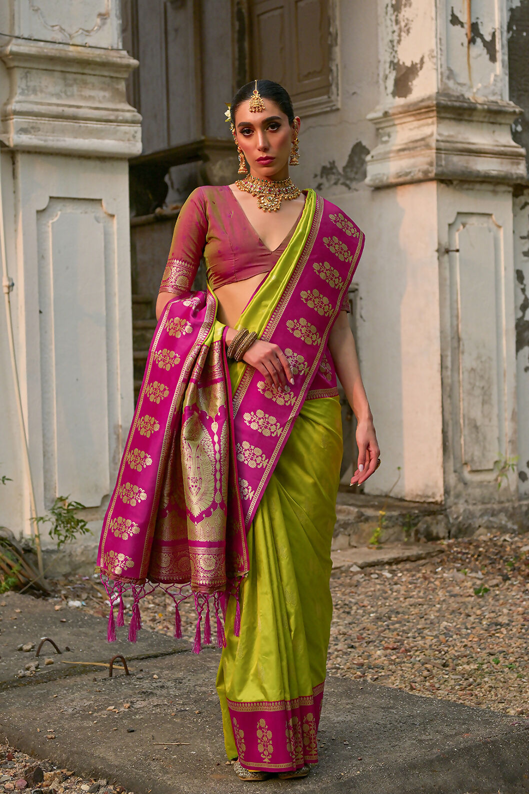 Vishnu Weaves Women's Pista Kanchi Silk Woven Saree with Blouse - Swadesiicart