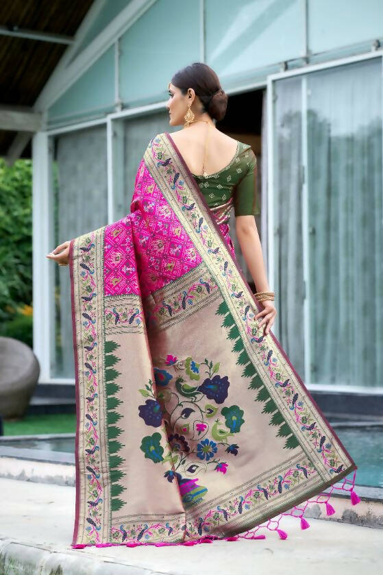 Vishnu Weaves Women's Pink Paithani Patola Silk Zari Woven Saree with Unstitched Blouse - Swadesiicart