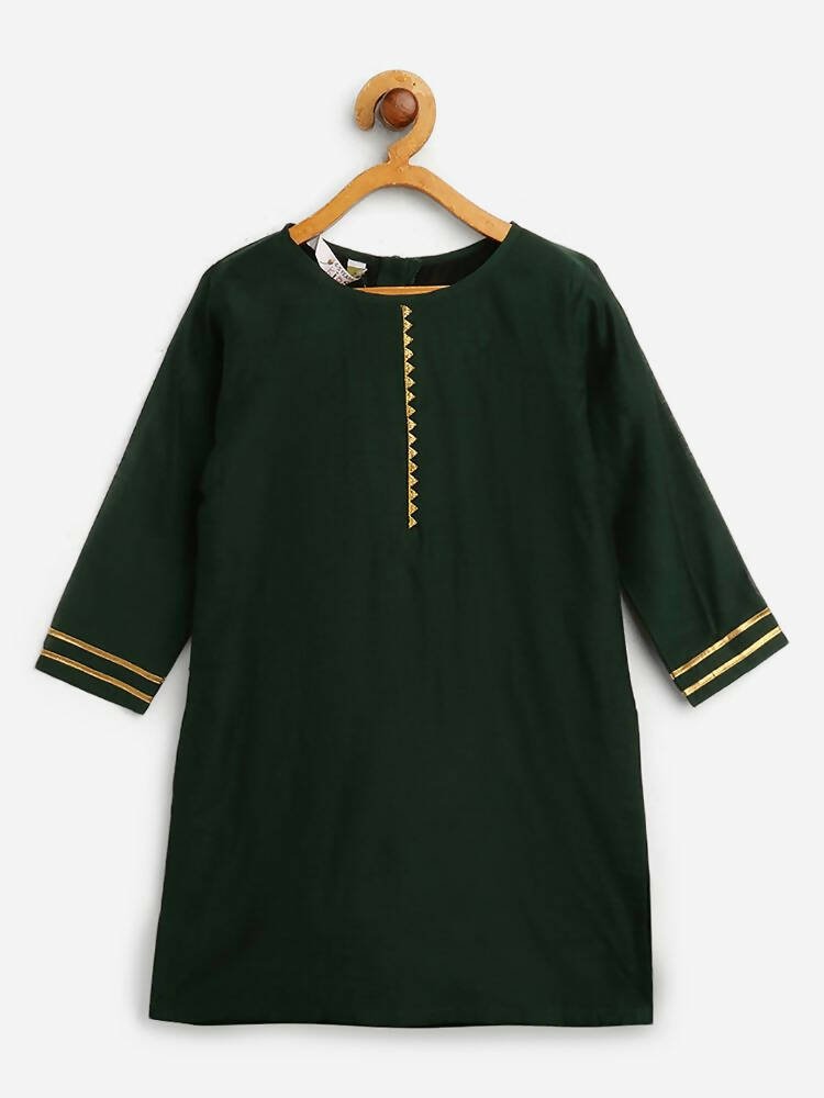 Ahalyaa Dark Green Chanderi Solid Kids Kurta Palazzo Set With Dupatta For Girls | Swadesiicart
