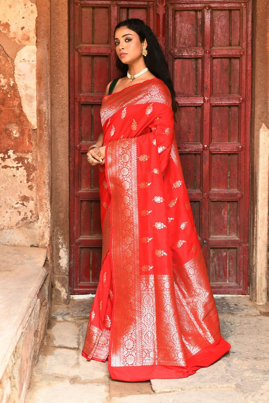 Joban Fashion Red Handwoven & Zari Work Soft Pure Handloom Banarasi Silk Saree | Swadesiicart