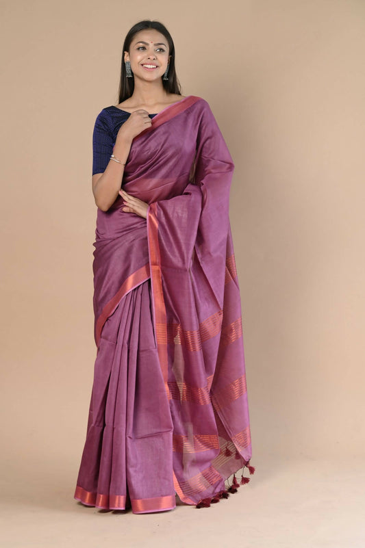Very Much Indian Handloom Cotton Silk Maheshwari Saree With Sleek Golden Border - Maroon | Swadesiicart