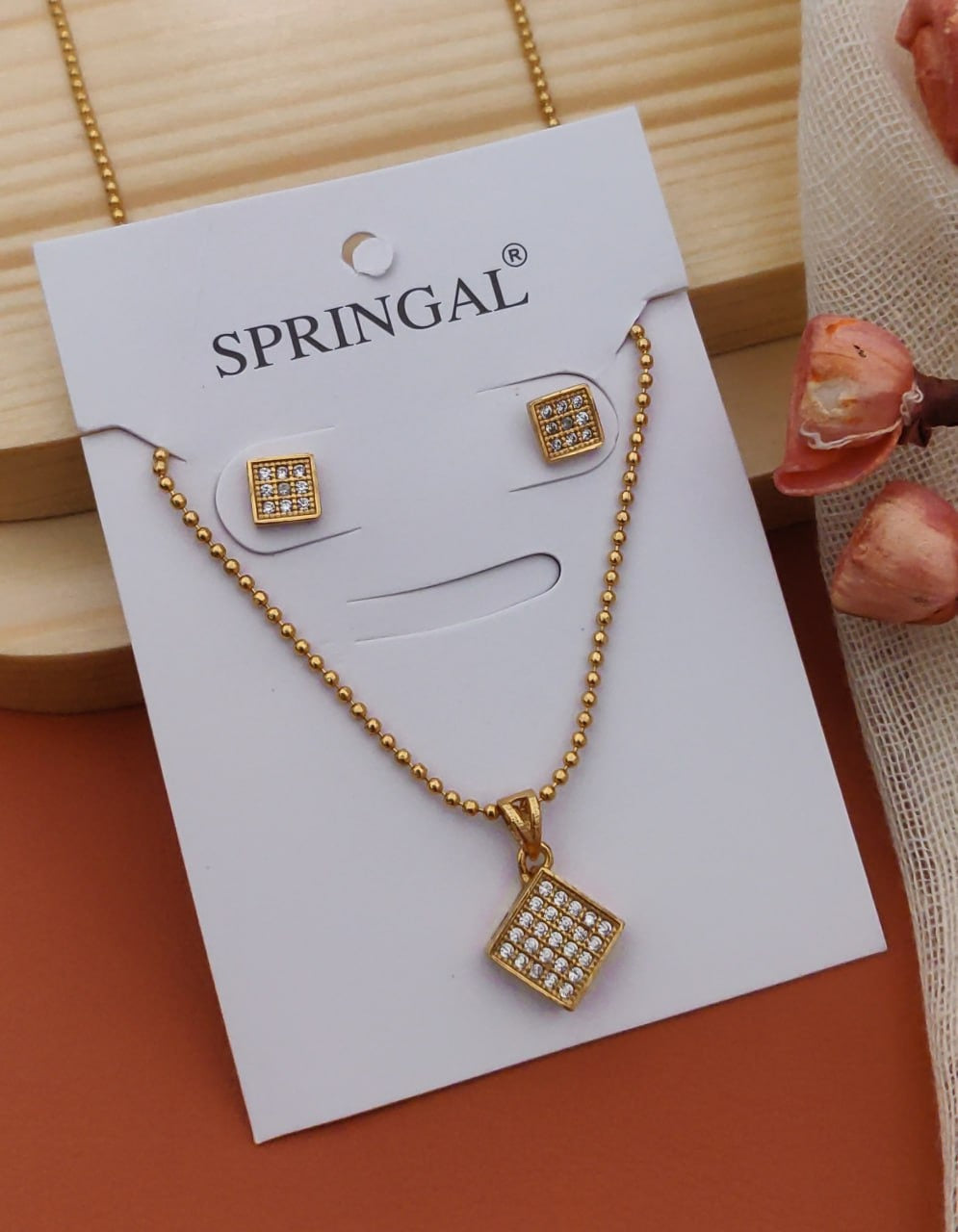Fancy Gold-Polished Partywear Chain And Pendant Set By House of Ree | Swadesiicart