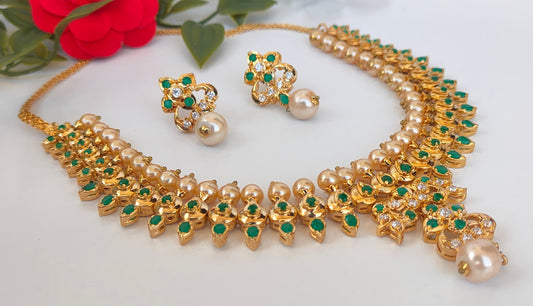 Uncuts & Emeralds Bridal Jewelry Set - Swadesiicart