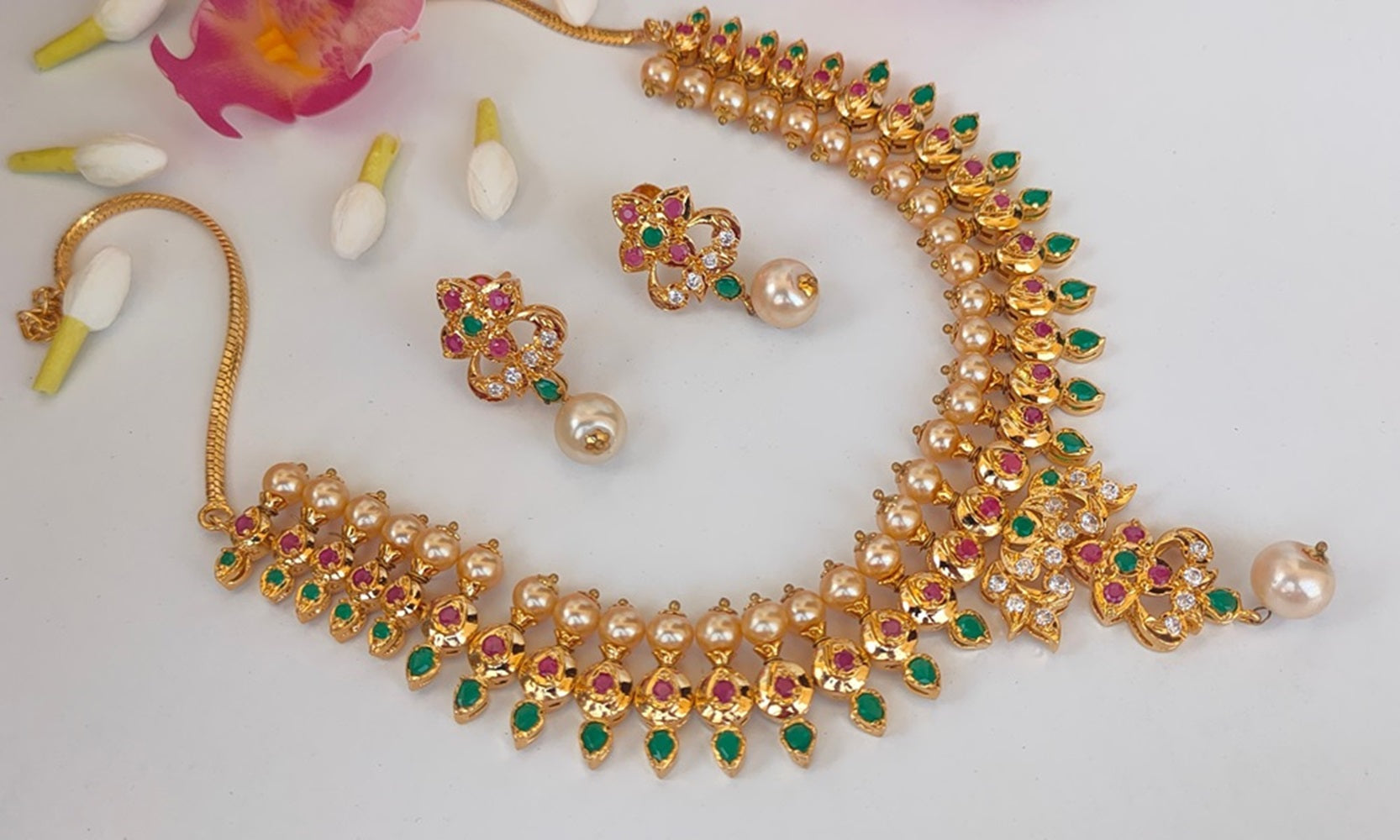 Multicolor Uncuts Bridal Jewelry With Earrings - Swadesiicart