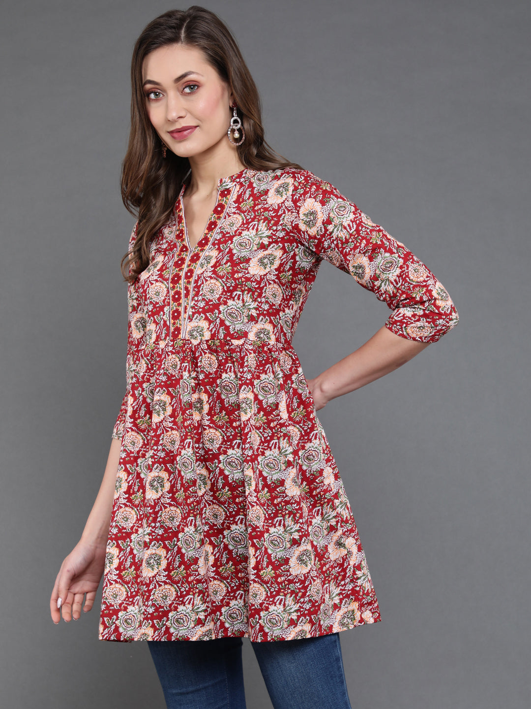Antaran Maroon Pure Cotton Floral Printed Tunic - Swadesiicart