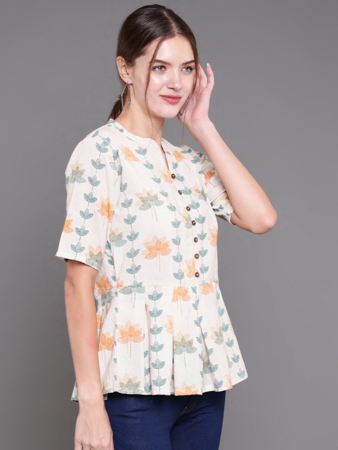 Antaran Off White Cotton Printed Cotton Flex Tunic With Box Pleat - Swadesiicart