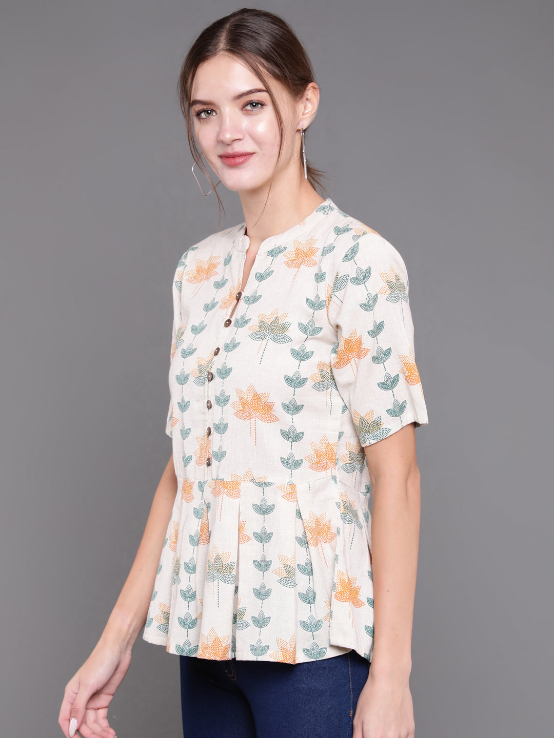 Antaran Off White Cotton Printed Cotton Flex Tunic With Box Pleat - Swadesiicart