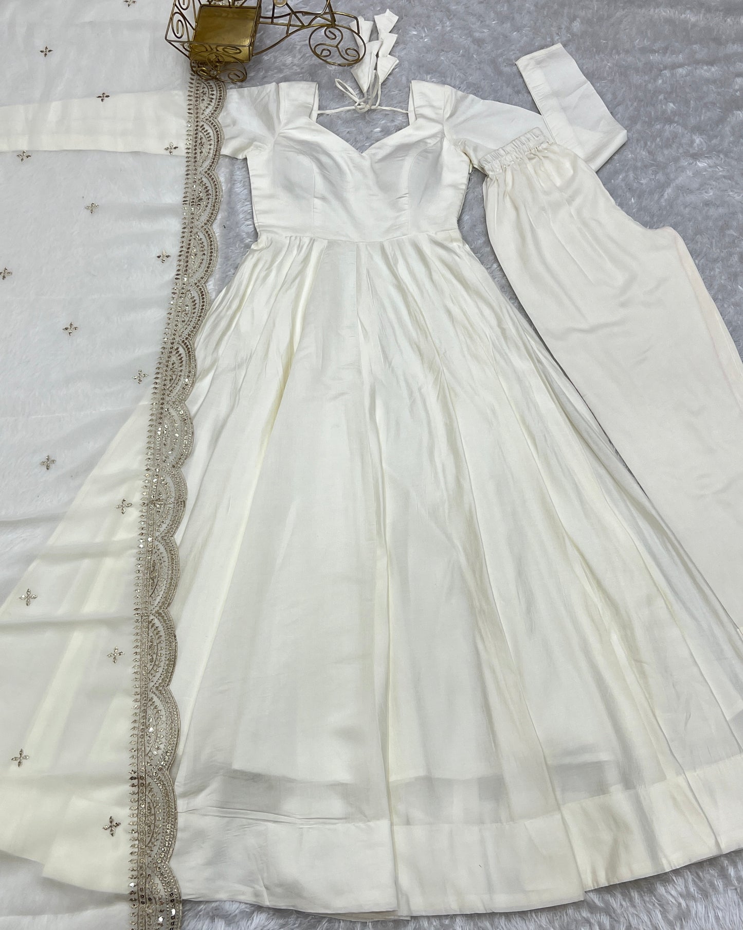Lorenvalley Fashion Offwhite Pure Roman Silk Chanderi Fabric Fully Flared Anarkali Pant With Dupatta Set - Off White | Swadesiicart