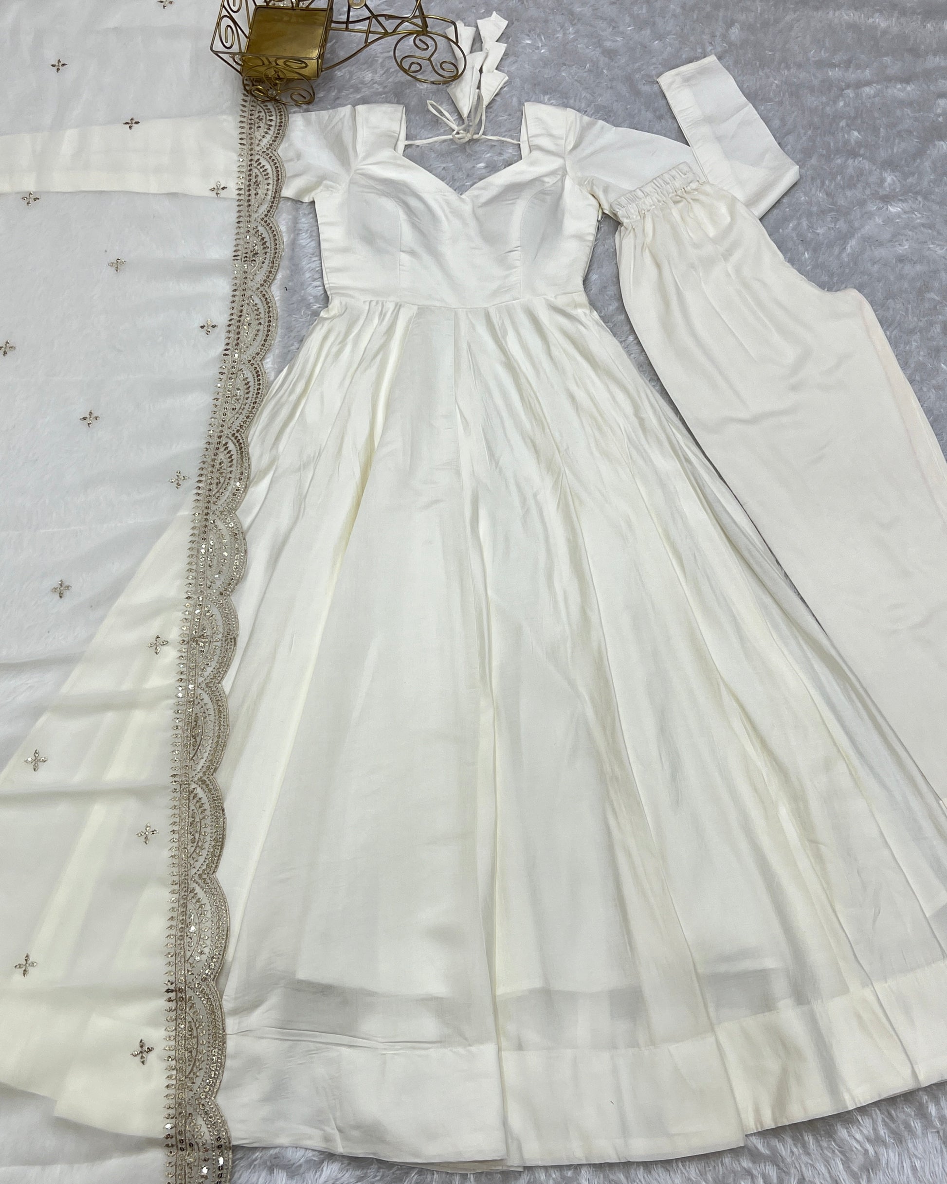 Lorenvalley Fashion Offwhite Pure Roman Silk Chanderi Fabric Fully Flared Anarkali Pant With Dupatta Set - Off White | Swadesiicart