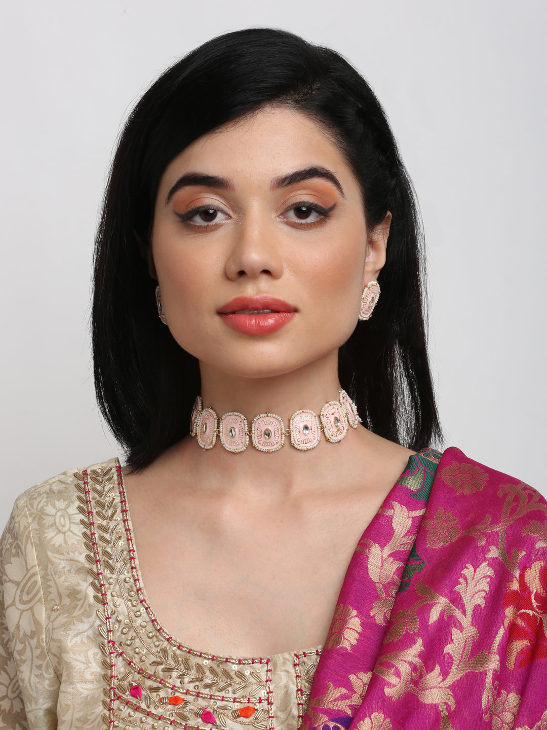 Kundan Choker With Pearls, Earrings & Maang Tikka - Ruby Raang | Swadesiicart