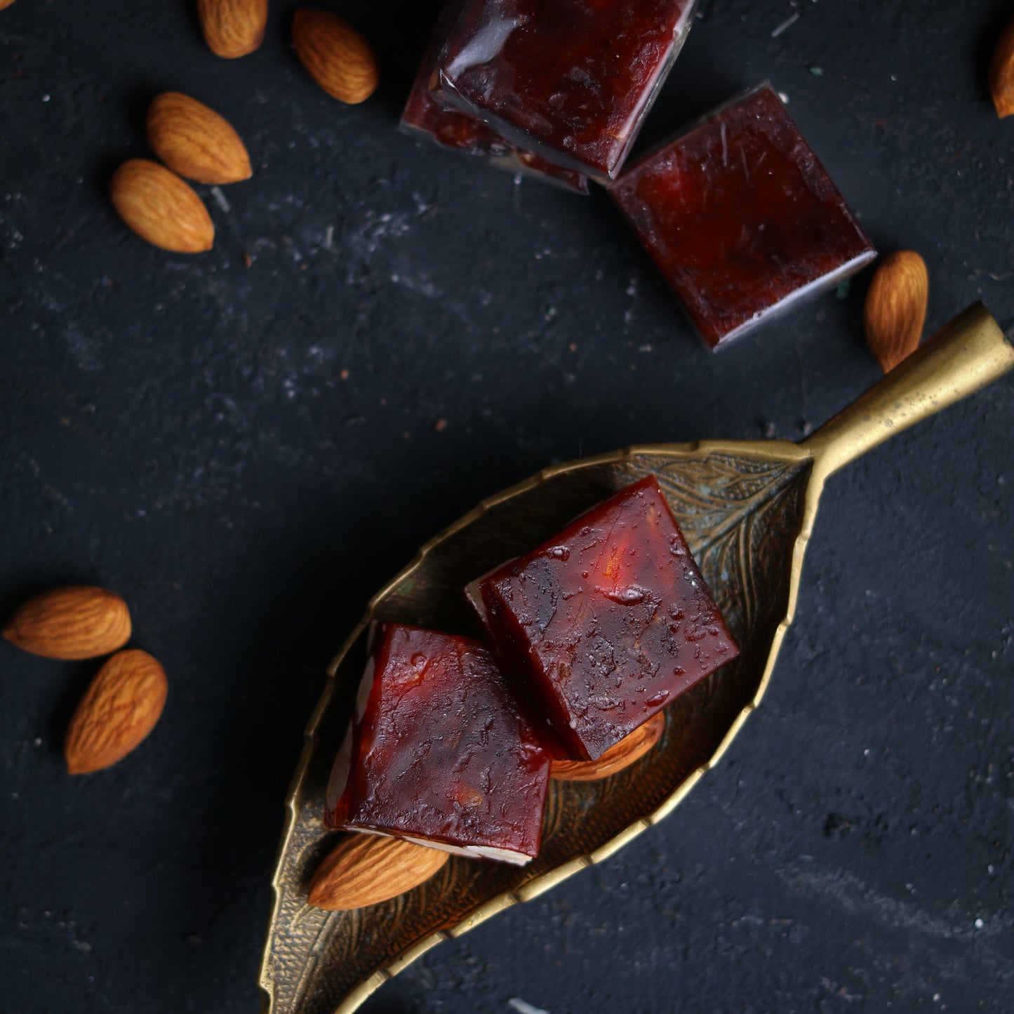 Almond House Date Nut Bar | Swadesiicart