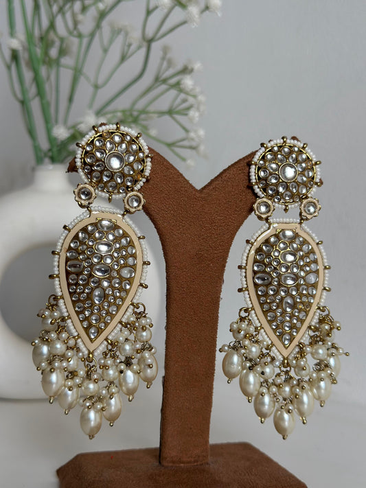 Beige Kundan Drop Earrings By House of Ree - Swadesiicart