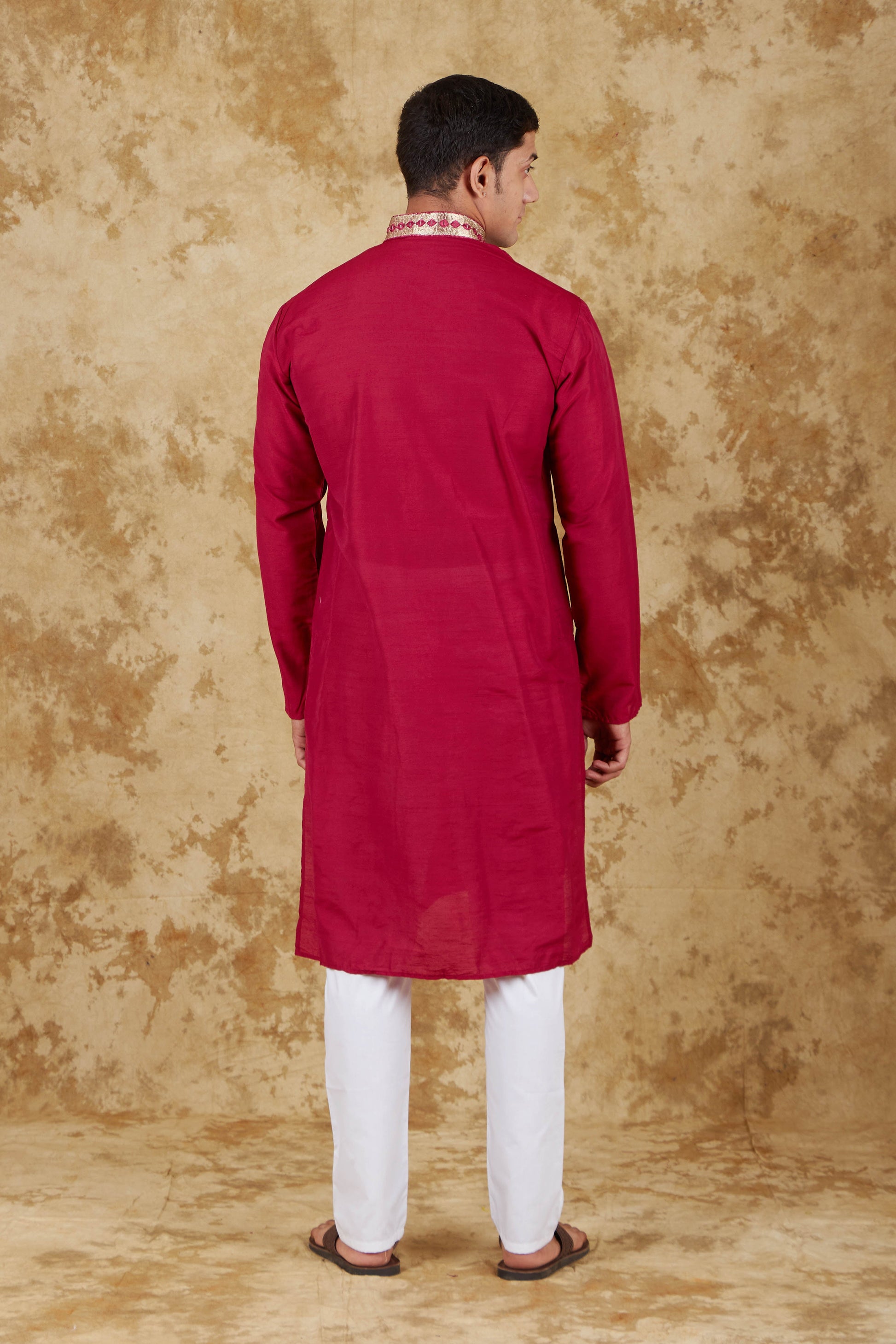 Bluesaanchi Men's Mirror Magic Red Kurta Set | Swadesiicart