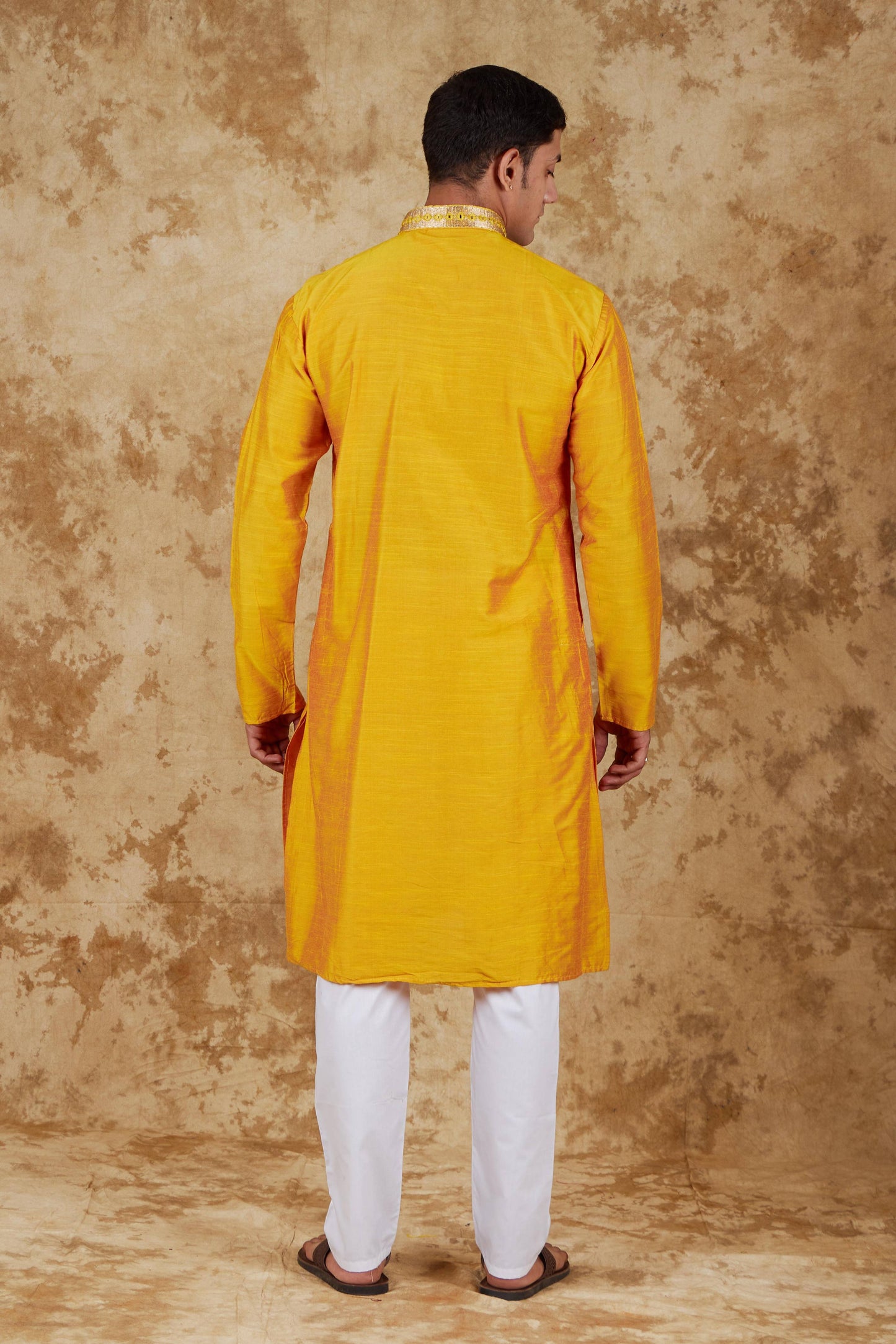 Bluesaanchi Men's Mirror Magic Yellow Kurta Set | Swadesiicart