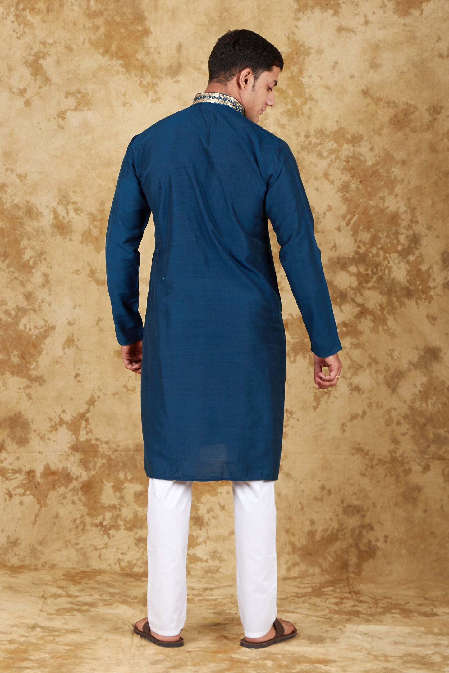Bluesaanchi Men's Mirror Magic Berkeley Blue Kurta Set | Swadesiicart