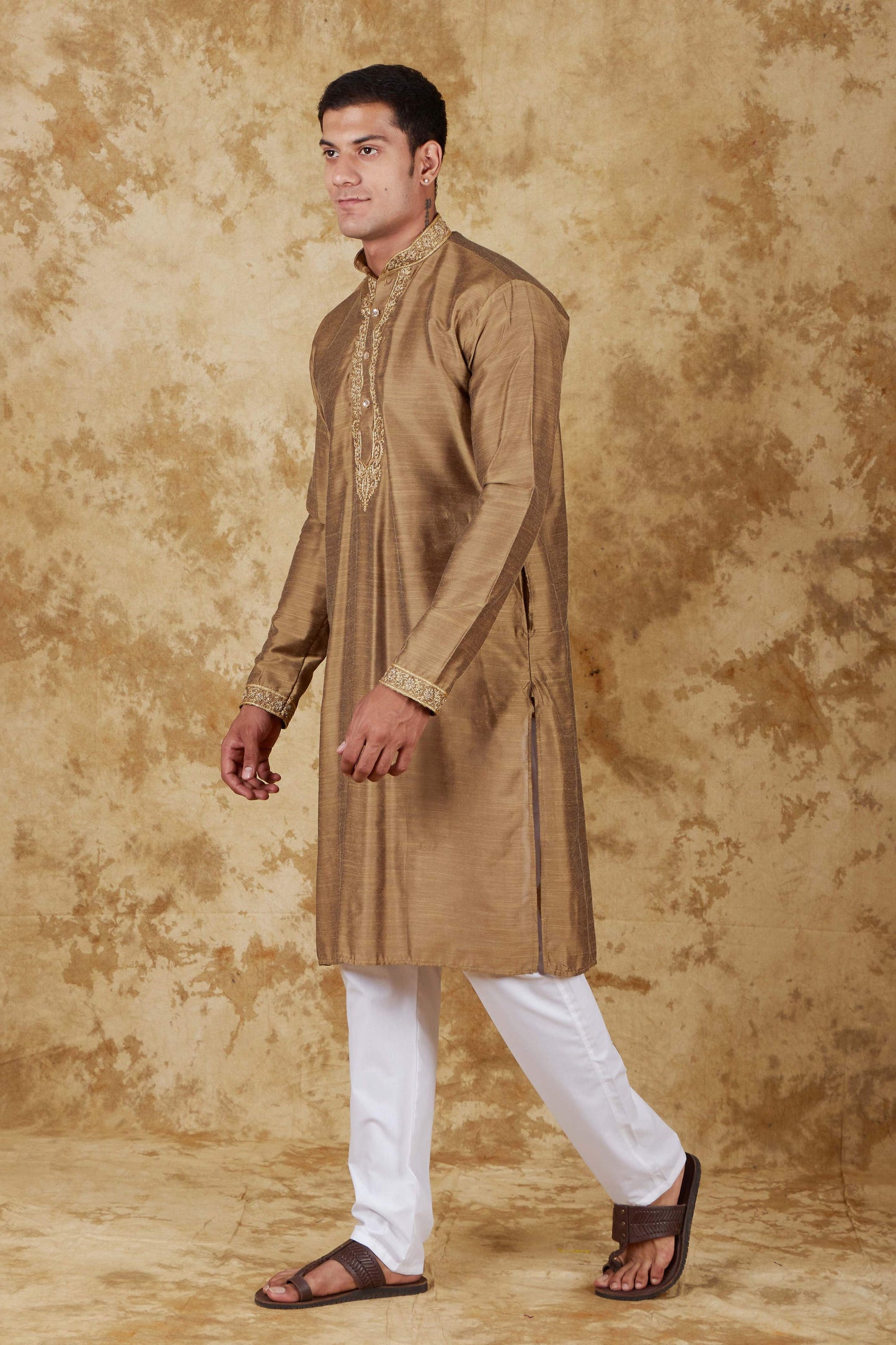Bluesaanchi Men's Sunshine Handwoven Embroidered Raw UmberKurta Set | Swadesiicart