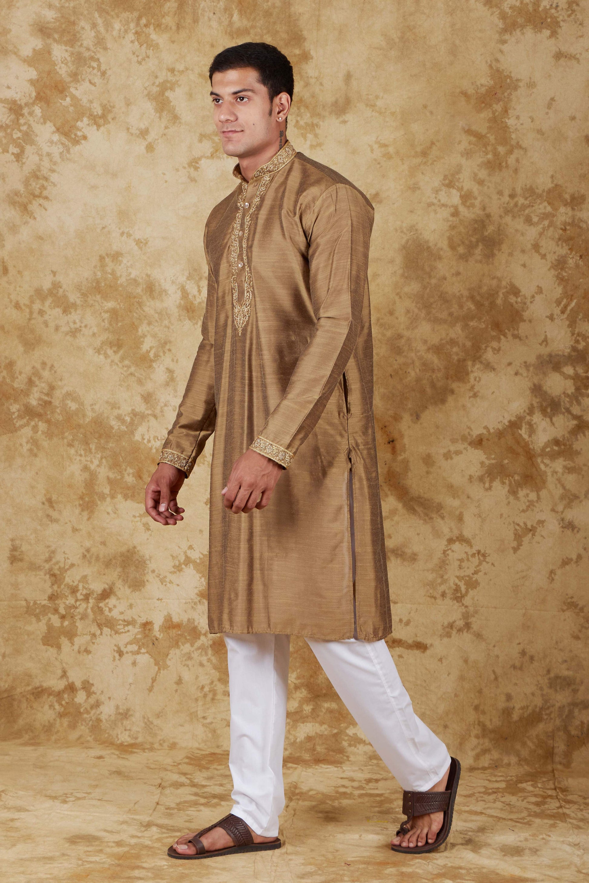 Bluesaanchi Men's Sunshine Handwoven Embroidered Raw UmberKurta Set | Swadesiicart