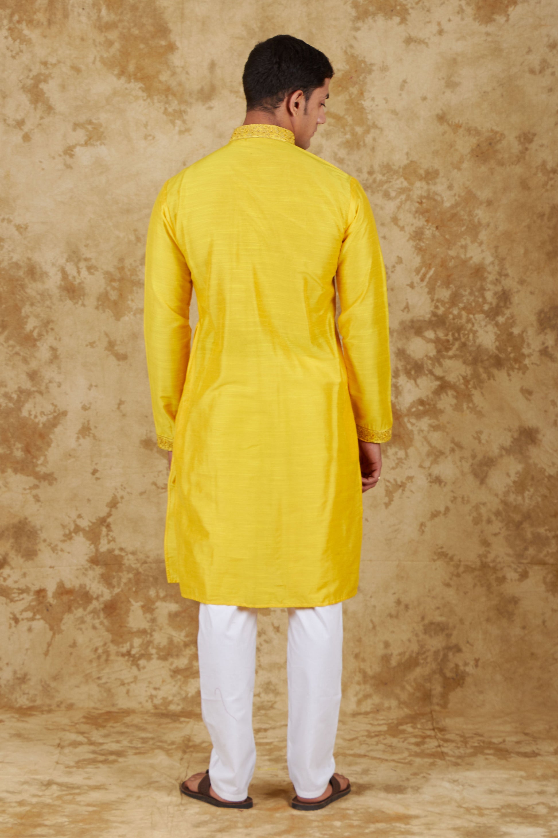 Bluesaanchi Men's Sunshine Handwoven Embroidered Maize YellowKurta Set | Swadesiicart