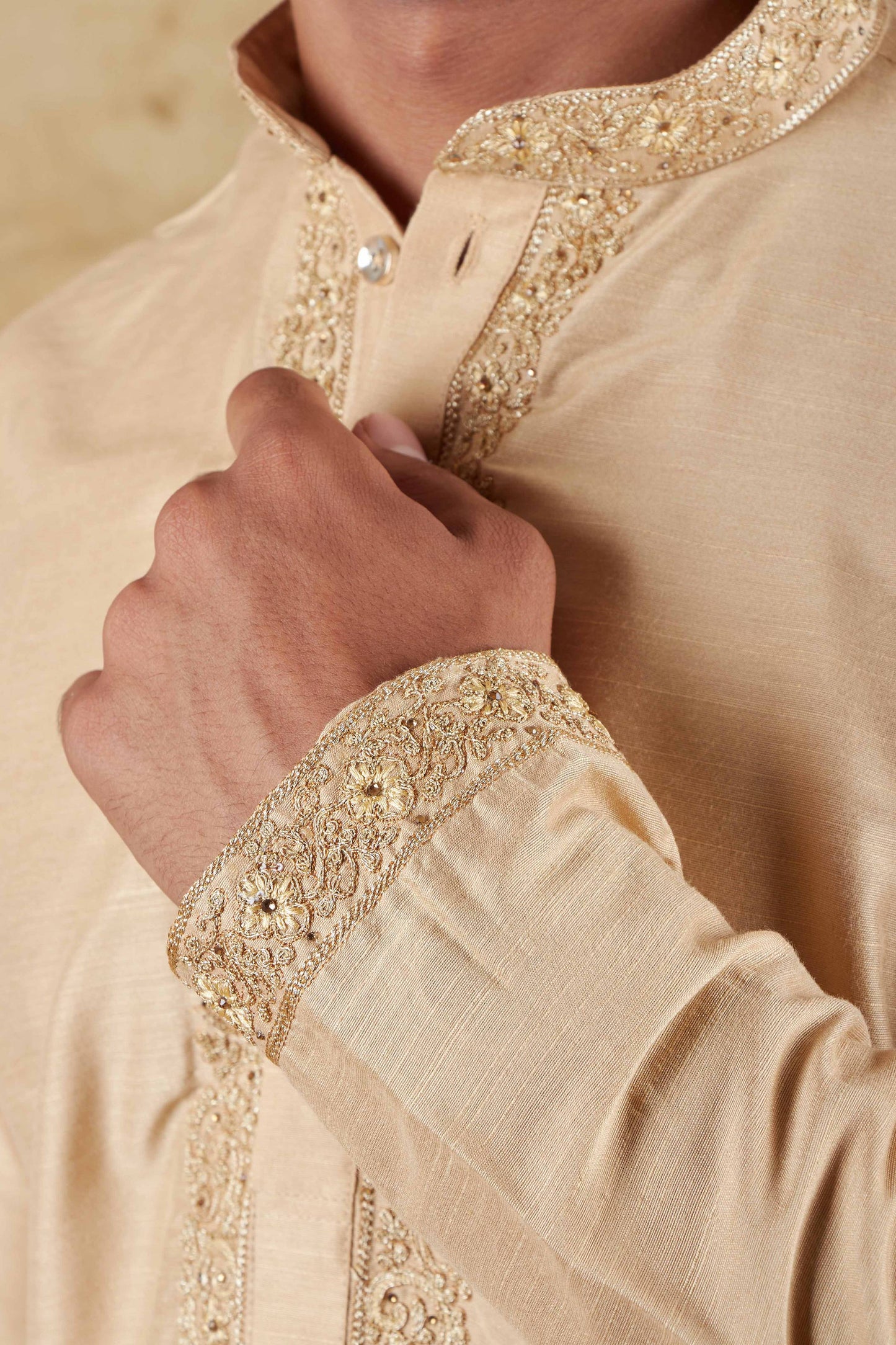 Bluesaanchi Men's Sunshine Handwoven Embroidered CornsilkKurta Set | Swadesiicart