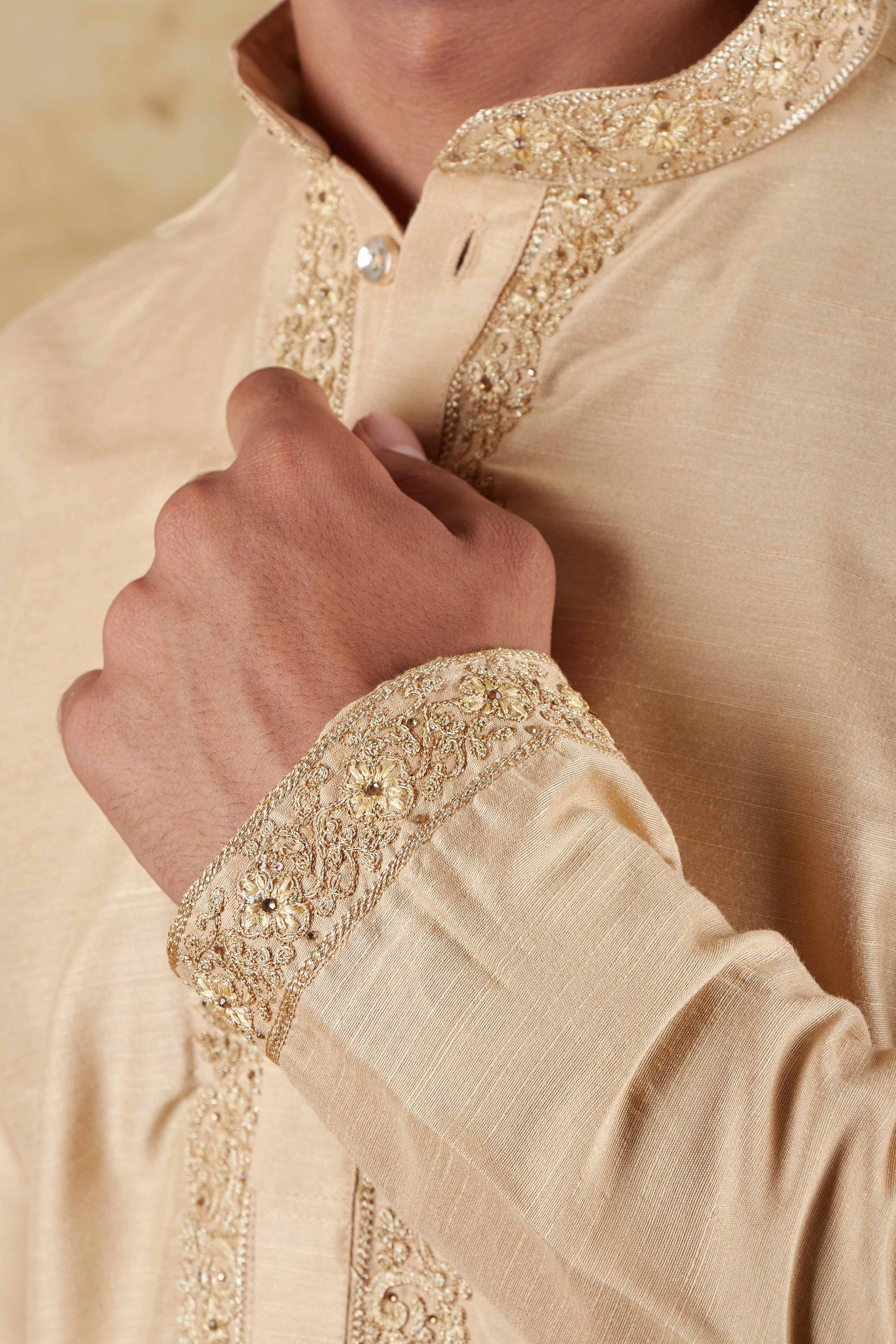 Bluesaanchi Men's Sunshine Handwoven Embroidered CornsilkKurta Set | Swadesiicart
