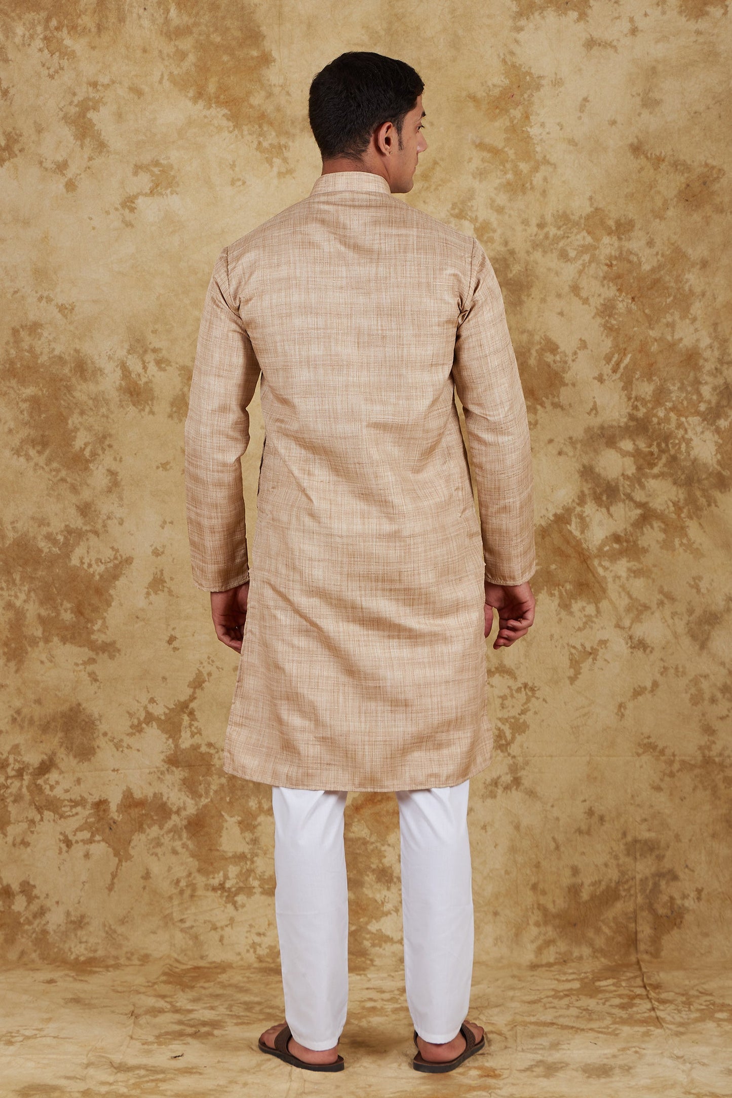 Bluesaanchi Men's Khaki Textured Kurta Set | Swadesiicart