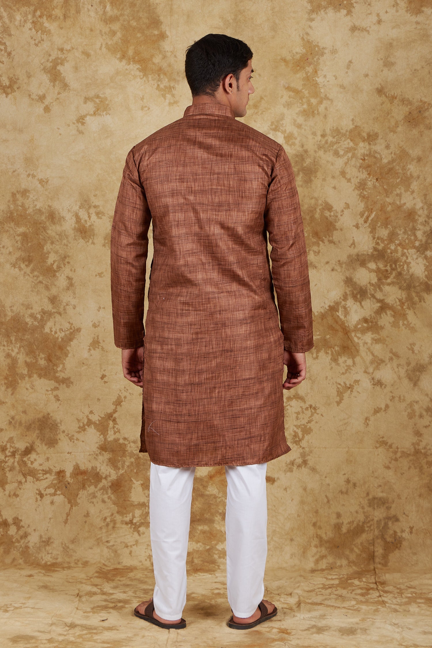 Bluesaanchi Men's Dark Brown Textured Kurta Set | Swadesiicart