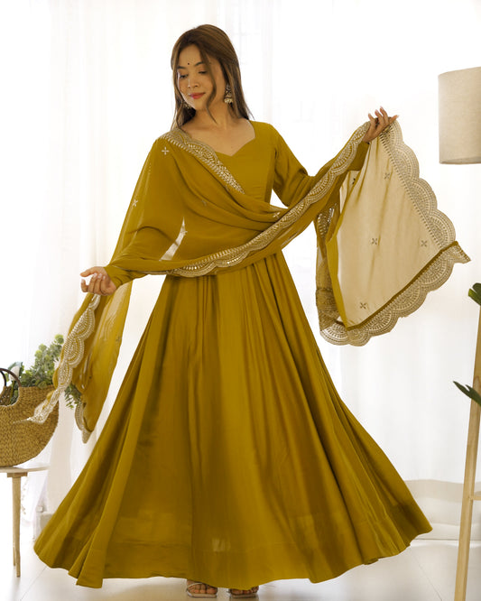 Lorenvalley Fashion Yellow Pure Roman Silk Chanderi Fabric Fully Flared Anarkali Pant With Dupatta Set - Yellow | Swadesiicart