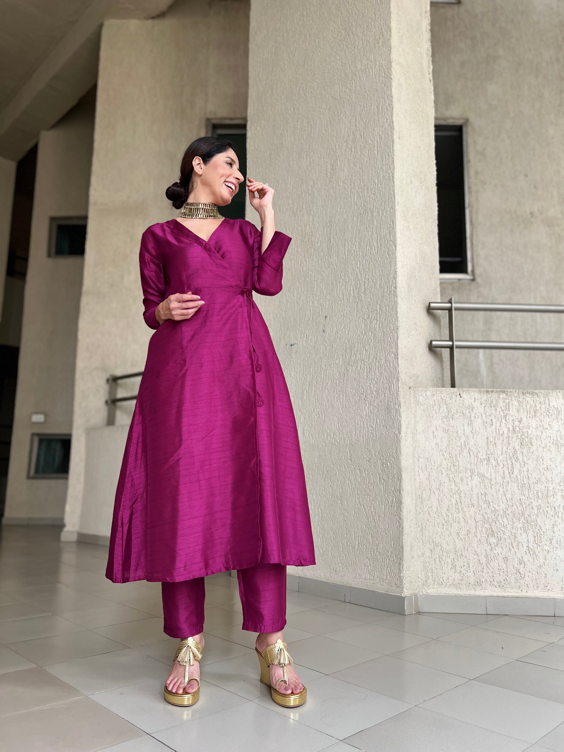 trueBrowns Purple Textured Silk Angrakha Kurta Pant Set | Swadesiicart