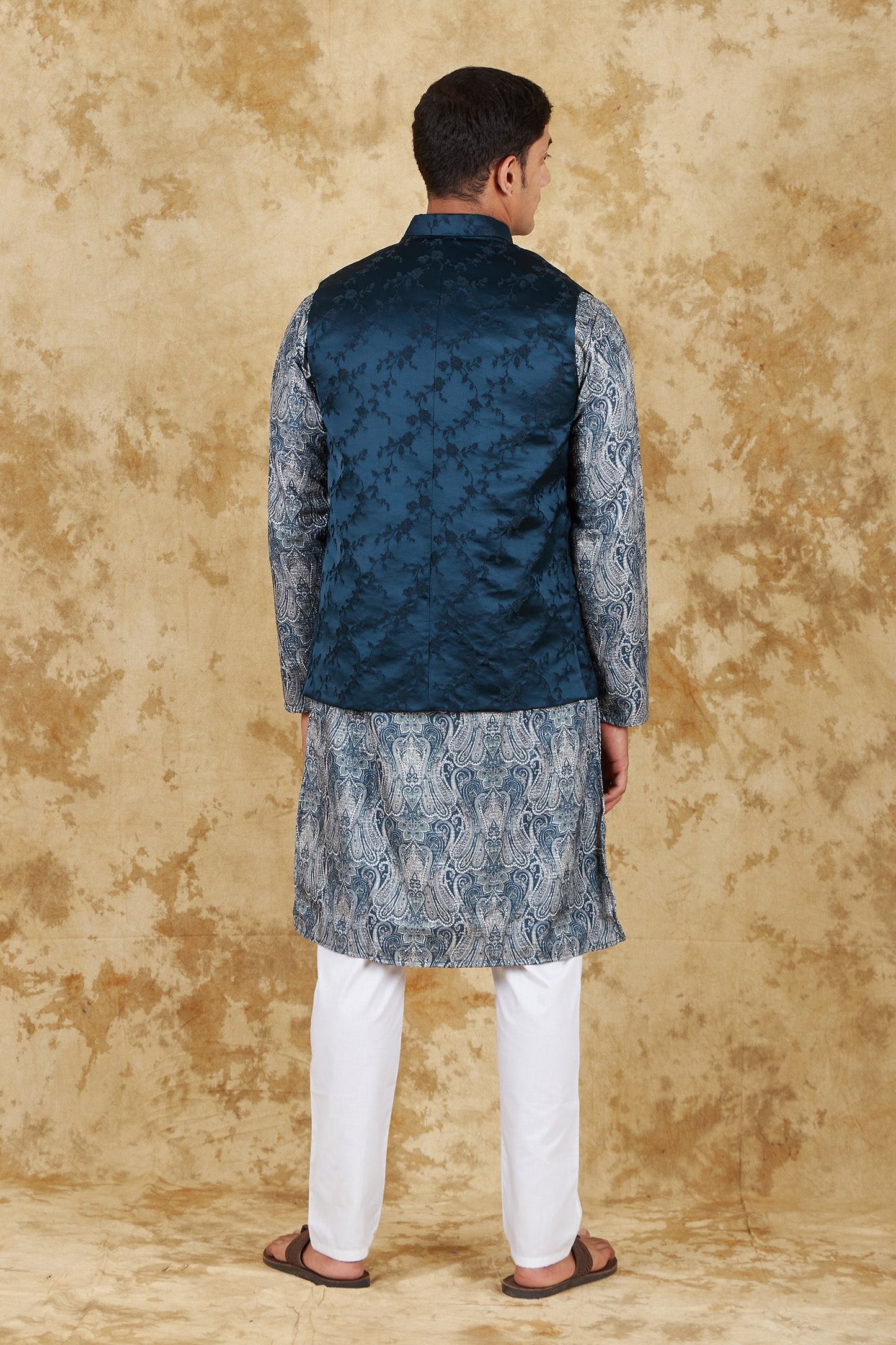 Bluesaanchi Men's Jacquard Indigo Dye Waistcoat Kurta Pajama Set | Swadesiicart