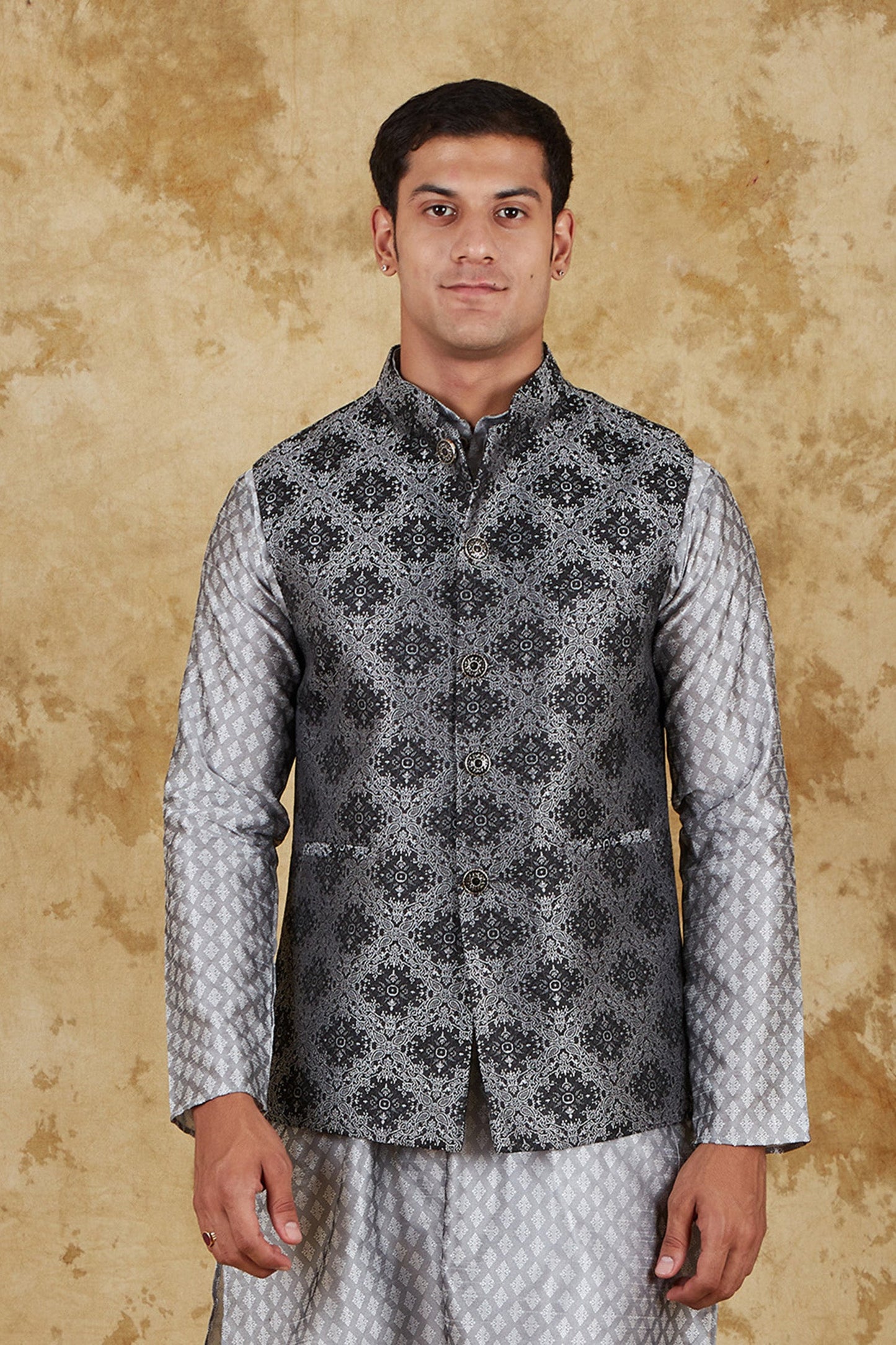 Bluesaanchi Men's Jacquard Grey Waistcoat | Swadesiicart